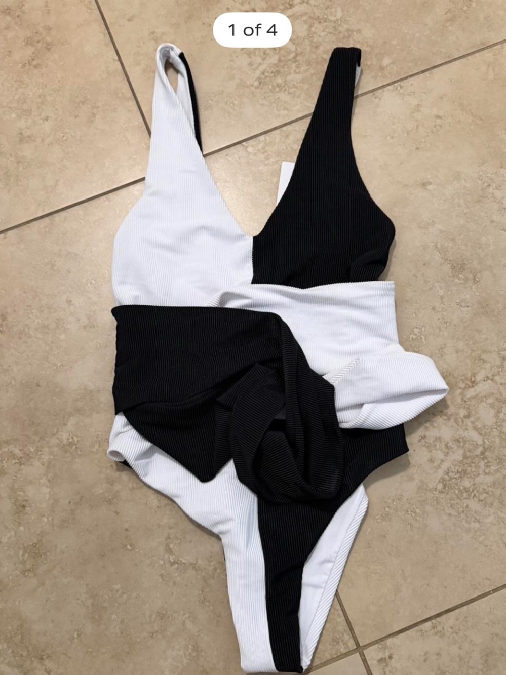 Black & White Colorblock Ribbed One-Piece Swimsuit